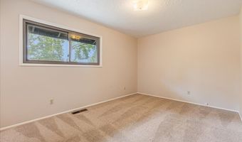 11420 SW TIMBERLINE Dr, Beaverton, OR 97008