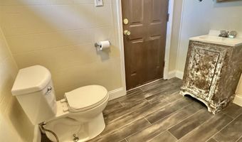 721 N Broadway St, Albany, IN 47320