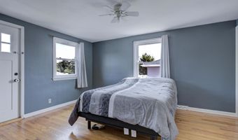 336 E PERSHING St, Appleton, WI 54911