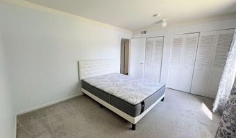 1225 Island Dr 103, Ann Arbor, MI 48105