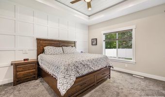4859 Mountain Bend Dr, Ammon, ID 83406