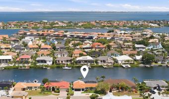 831 CHIPAWAY Dr, Apollo Beach, FL 33572