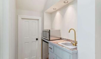 613 Pinetree, Decatur, GA 30030