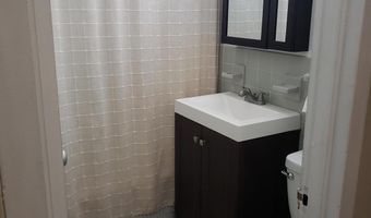 1121 ARLINGTON Blvd 624, Arlington, VA 22209