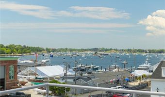 433 Thames St E, Newport, RI 02840