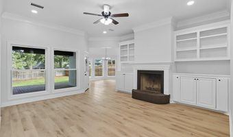 231 Greensview Dr, Brandon, MS 39047