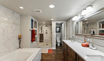 7243 Old Harbor Ave, Anchorage, AK 99504