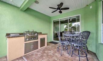 417 BAHAMA GRANDE Blvd, Apollo Beach, FL 33572