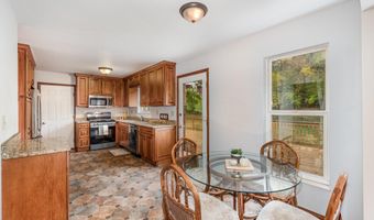 32 Bittersweet Dr, Alexandria, KY 41001