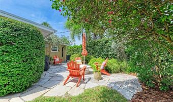 136 CRESCENT Dr, Anna Maria, FL 34216