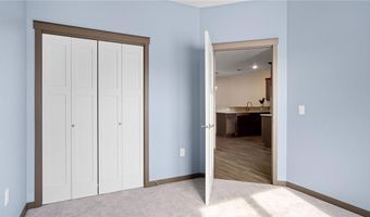 1354 Cypress Ct, Altoona, WI 54720