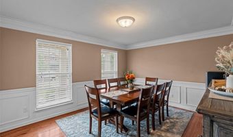 2535 Barrett Springs Dr, Ballwin, MO 63021
