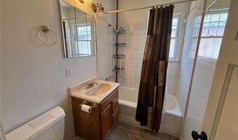 1418 W Magnolia St, Compton, CA 90220