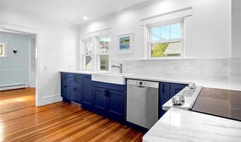 58 Bliss Rd, Newport, RI 02840