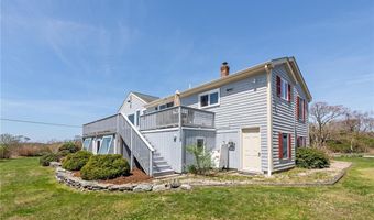 124 Houston Ave, Narragansett, RI 02882