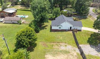 1121 Bourland St, Arkoma, OK 74901