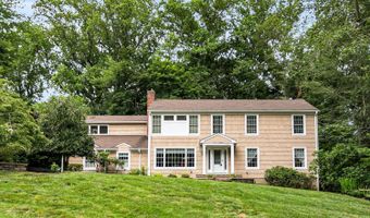 44 Tall Tree Rd, Middletown, NJ 07748