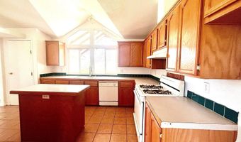 5321 Pine St, Anderson, CA 96007