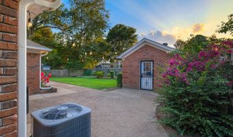 3775 OAK FOREST Dr, Bartlett, TN 38135