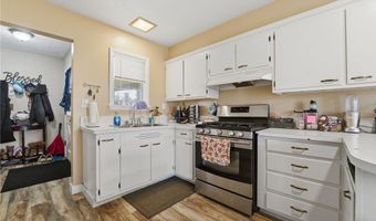 6424 Walrath Cir, Ashtabula, OH 44004