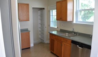 3720 TERRACE Dr, Annandale, VA 22003