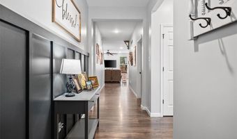 2107 Henley Woods Dr, Arnold, MO 63010