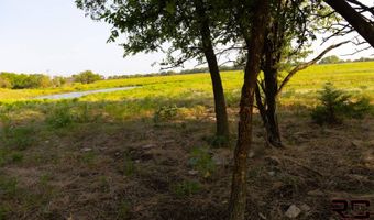 1130 15000 Rd, Altamont, KS 67330