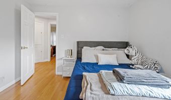 9 Victor St, Albany, NY 12206