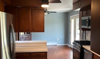 221 HARTMAN Rd, Reading, PA 19606