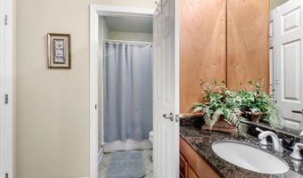 2668 Beach Blvd 1004, Biloxi, MS 39531