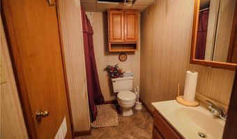 16011 Elbrook St NE, Alliance, OH 44601