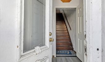 99 Lark St, Albany, NY 12210