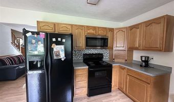 6 County Road 70 E, Bloomfield, IN 47424