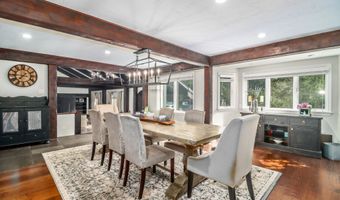70 Obtuse Hill Rd, Brookfield, CT 06804