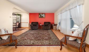 990 HILL Dr, Allentown, PA 18103