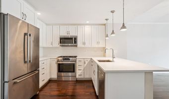 4915 HAMPDEN Ln 307, Bethesda, MD 20814