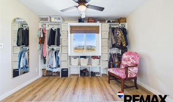 21 Sunburst Dr, Cody, WY 82414