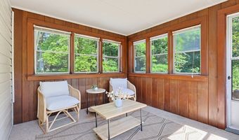 5 Nelson St, Attleboro, MA 02703