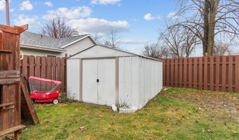 1800 SCHAEFER Cir, Appleton, WI 54915