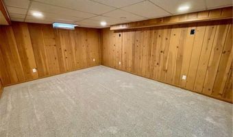 1107 10th St NW, Austin, MN 55912