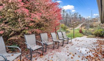 35 Fieldcrest Cir, Asheville, NC 28806