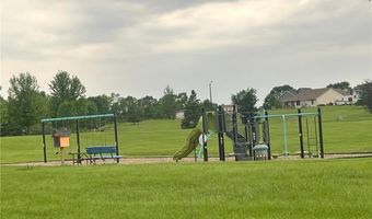 1126 Benjamin Dr, Alexandria, MN 56308