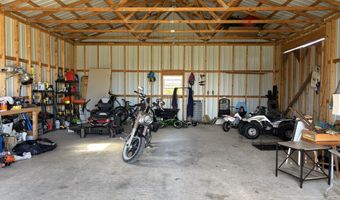 17196 Farm Road 2030, Aurora, MO 65605