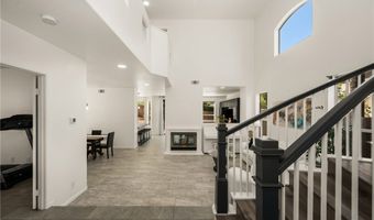 8610 E Silver Rdg, Anaheim, CA 92808