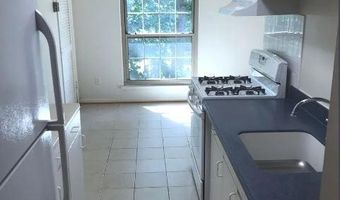 3322 WOODBURN VILLAGE Dr 22, Annandale, VA 22003