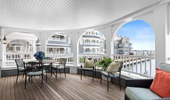 24 Brown And Howard Wharf 302, Newport, RI 02840