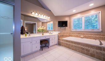 9990 Sugarleaf Pl, Fishers, IN 46038