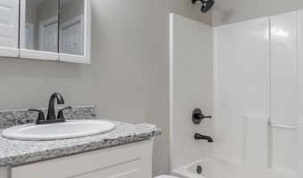 5109 Howardsville Rd, Apison, TN 37302