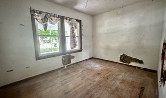 2005 Euclid Dr, Anderson, IN 46011