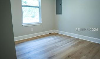 9 Burlington Cir, Beaufort, SC 29906